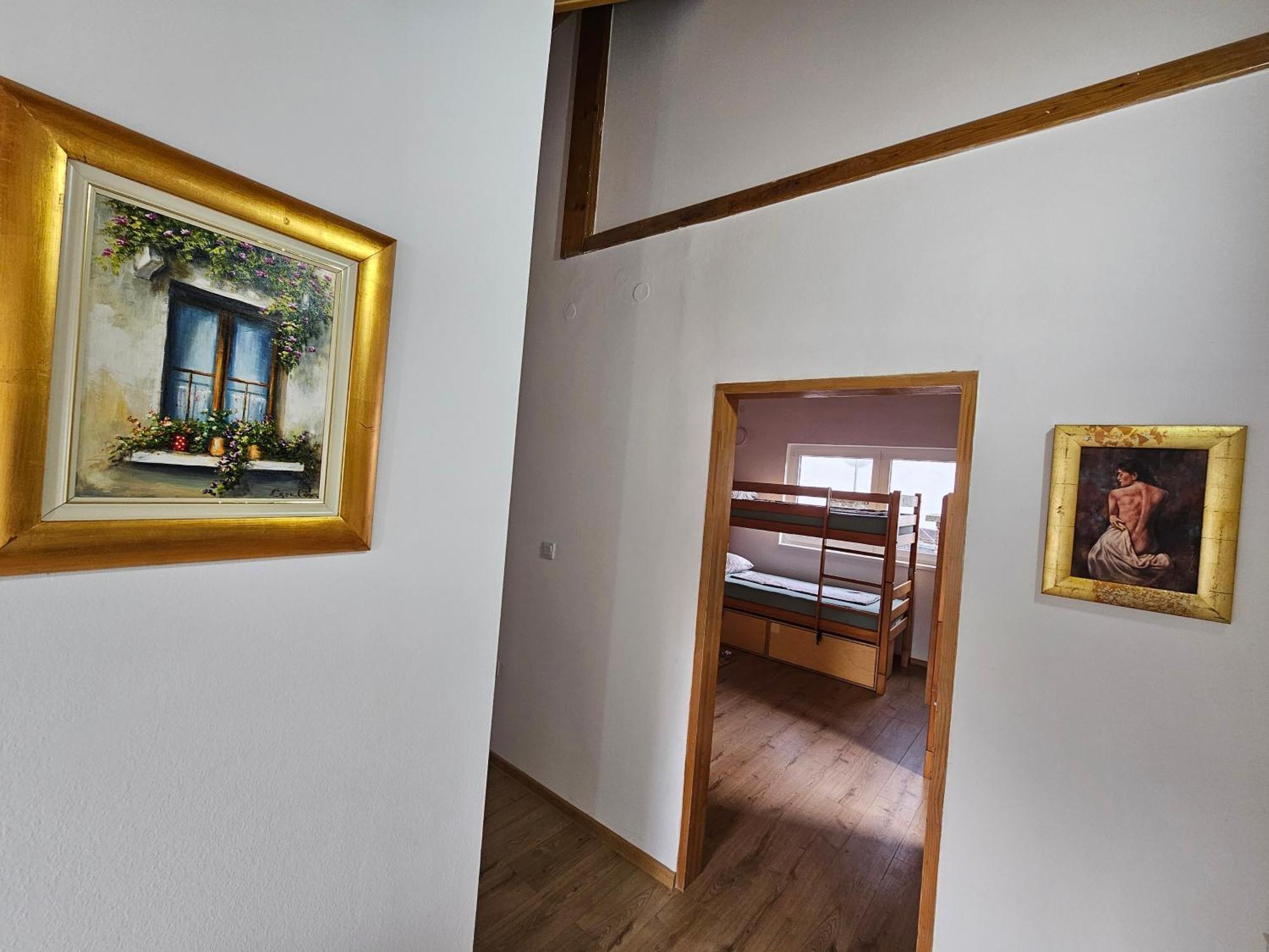 Leopold Chillout Hostel Sarajevo Exterior photo