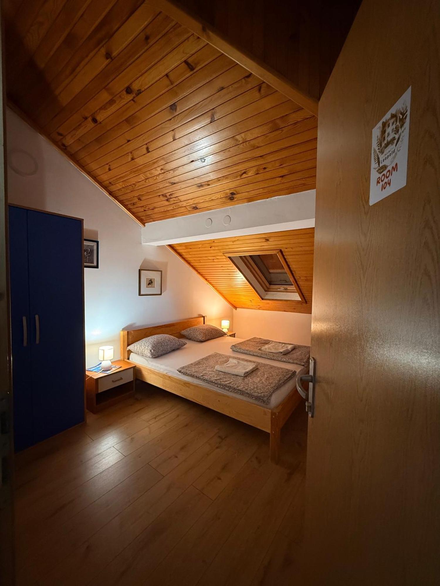 Leopold Chillout Hostel Sarajevo Exterior photo